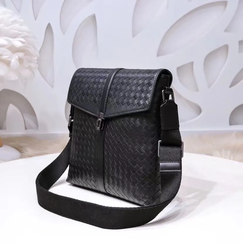 All categories 💚 Top version men’s bags 💚 BV 2024 new BV crossbody bag